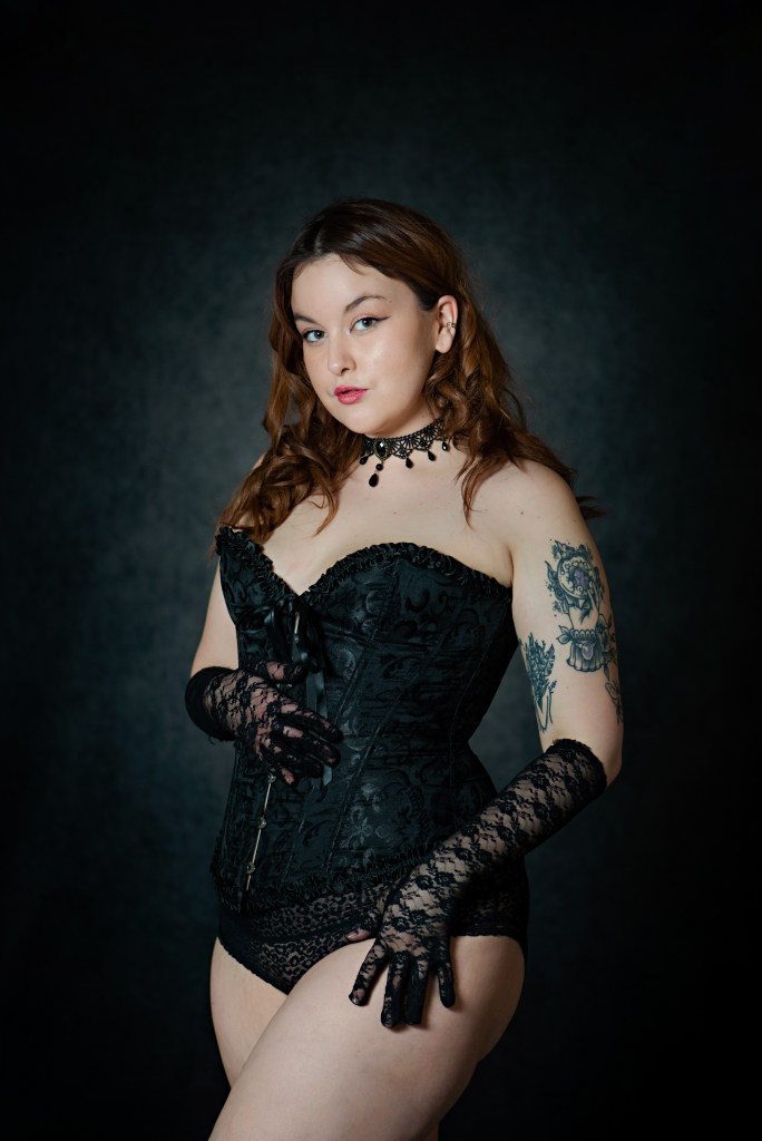 boudoir photography glamour portraits timmins ontario